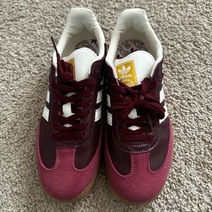 Adidas Samba Womens Sneakers - Burgundy